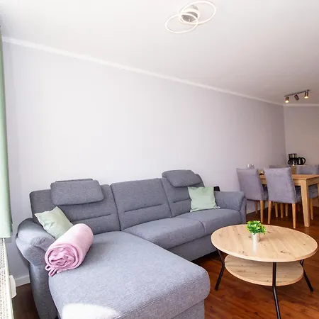 Διαμέρισμα Lord Nelson 417 *